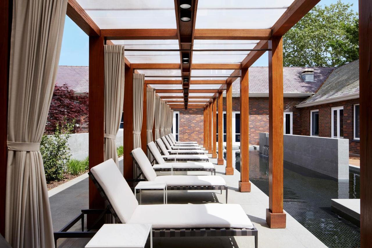 Hotel Realm Canberra Exterior foto The Spa at The Westin